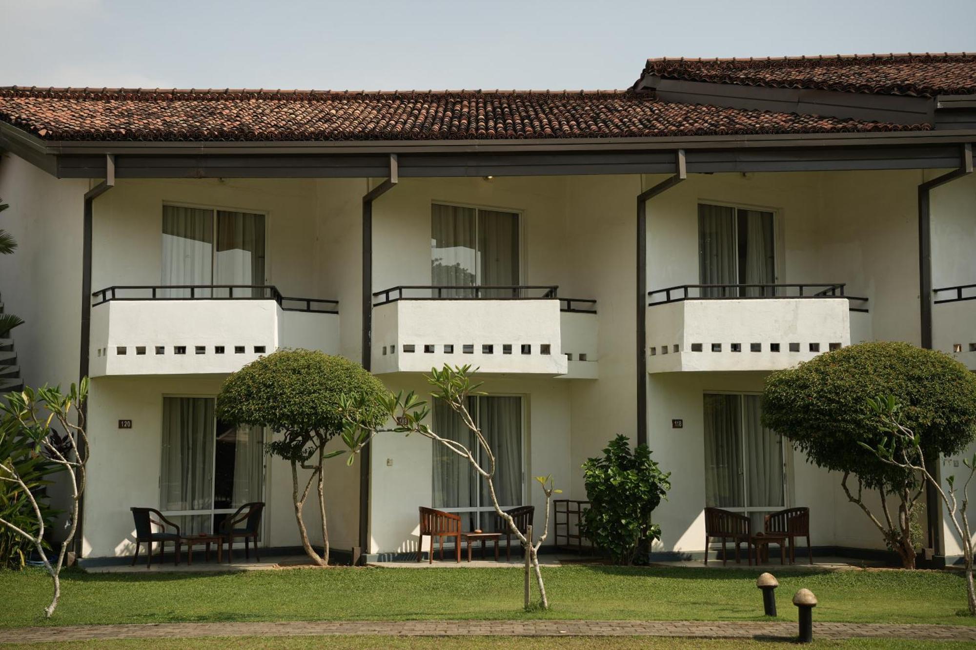 Hibiscus Beach Hotel & Villas Καλουτάρα Εξωτερικό φωτογραφία