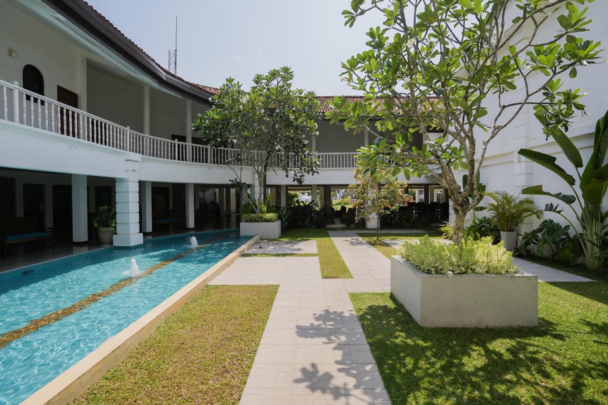 Hibiscus Beach Hotel & Villas Καλουτάρα Εξωτερικό φωτογραφία