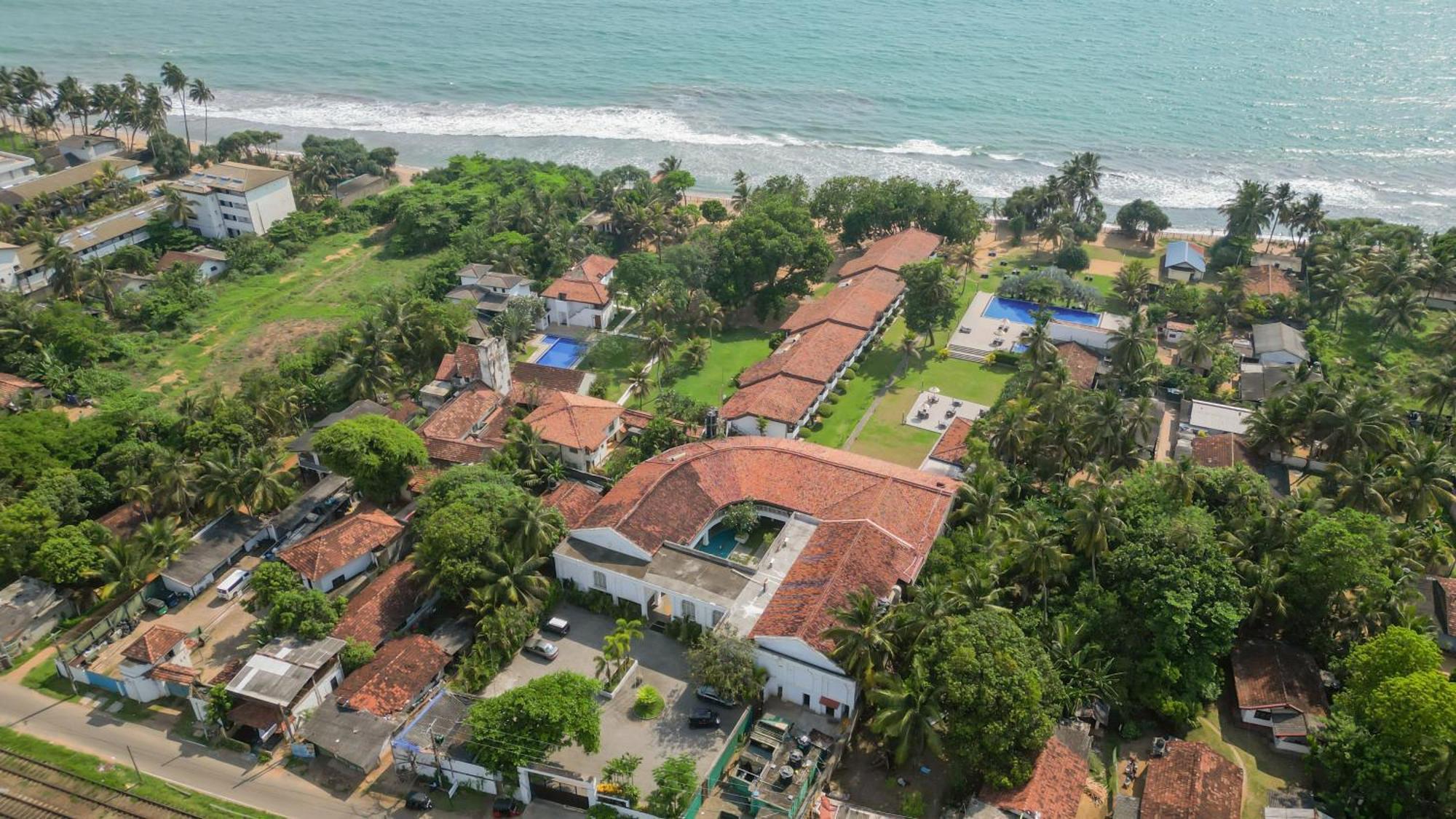 Hibiscus Beach Hotel & Villas Καλουτάρα Εξωτερικό φωτογραφία