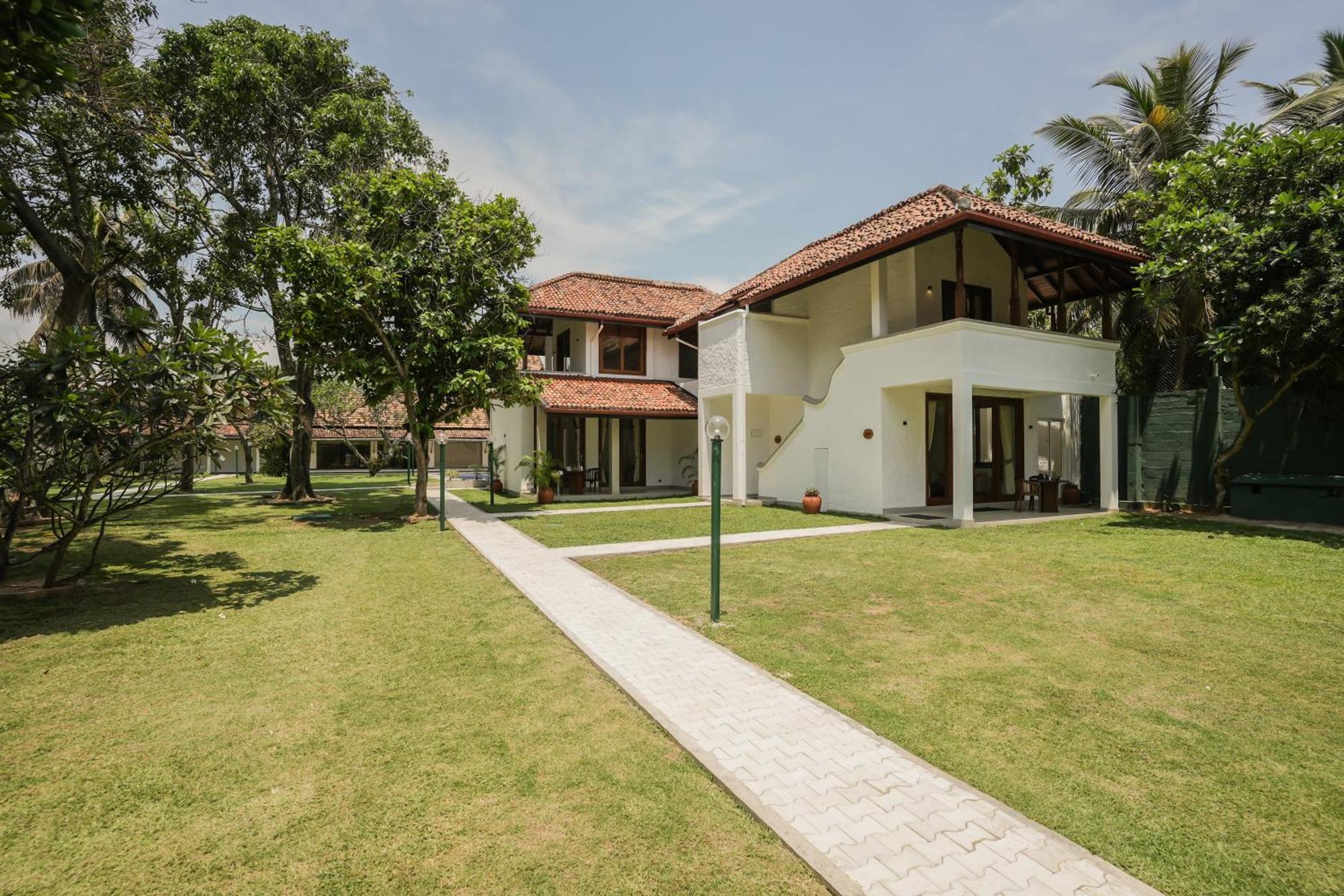 Hibiscus Beach Hotel & Villas Καλουτάρα Εξωτερικό φωτογραφία